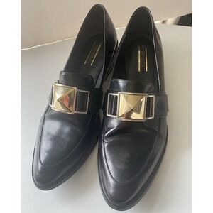 Rachel Zoe Semi Pointed Toe Loafers With Gold Detail & Block Heels Size 9M